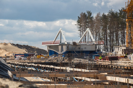 Na przekopie kładą asfalt Na przekopie kładą asfalt