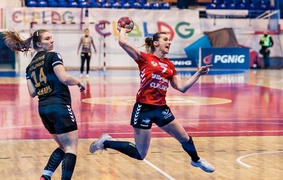Start ograł Ruch