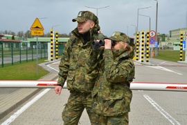 Nowi kaprale na granicy