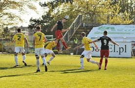 Znicz podaje tlen Olimpii Znicz podaje tlen Olimpii