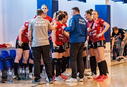 Start nie sprostał mistrzyniom