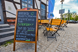 Ogródki przy restauracjach ożyją lada chwila