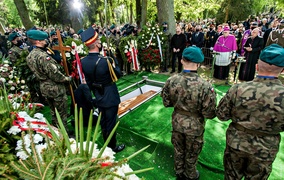 Ostatnie pożegnanie Jerzego Wilka. Obecni premier i prezes PiS