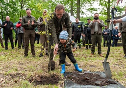 \"Tysiąc drzew na minutę\"