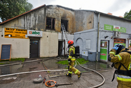 Pożar budynku usługowego na Zawadzie