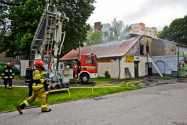 Pożar budynku usługowego na Zawadzie