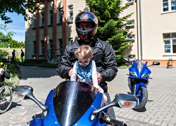 Dary od motocyklistów
