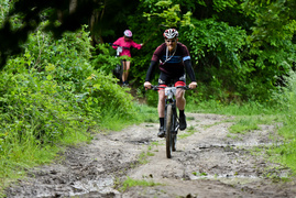 Rowerowe ściganie w Bażantarni