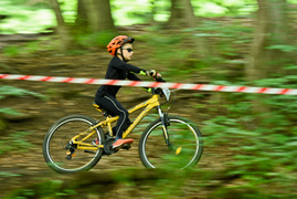 Rowerowe ściganie w Bażantarni