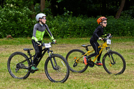 Rowerowe ściganie w Bażantarni