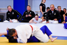 Żołnierze w judogach