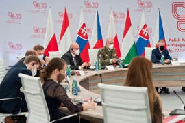 V4, czyli ministrowie obrony w Elblągu