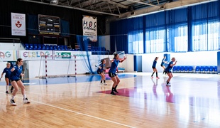 Przebudowany Start wznowił treningi