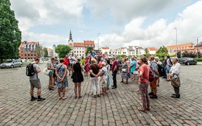 O mieście, które powstało na bagnach