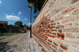 Zabytkowe mury odzyskują blask