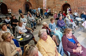 Słodkie Włochy na talerzu. Warsztaty kulinarne w bibliotece