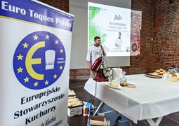 Słodkie Włochy na talerzu. Warsztaty kulinarne w bibliotece