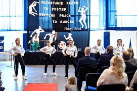 Tęsknimy za normalnością