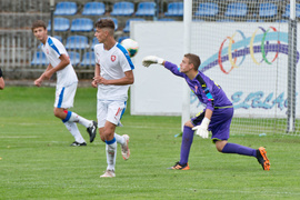 Triumf Portugalczyków na inaugurację Pucharu Syrenki