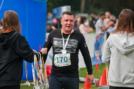 Pobiegli dla chorej Mai