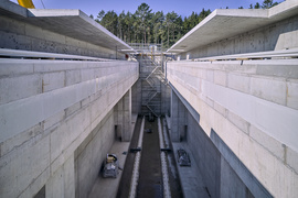 Przekop Mierzei Wiślanej: Montaż pierwszej bramy do „serca” inwestycji