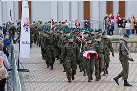 Pułk ze sztandarem