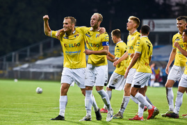 Olimpia oddała punkty