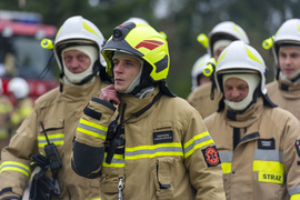 Strażacy ćwiczyli, jak ratować las