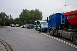 Ciężarówka uderzyła w toyotę. Trasa Unii Europejskiej była zablokowana