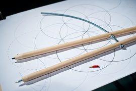 Elementaria. Od Euklidesa przez średniowiecze do Galerii EL