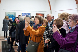 Baśniowe światy na płótnie. „Idylliczność” w Galerii EL