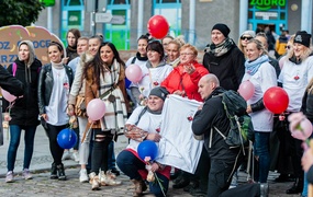 Kochają życie i pokazują to innym. Marsz Amazonek w Elblągu