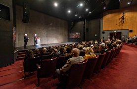 Od Balladyny do Wesela, czyli 45 lat elbląskiej sceny  (recenzja) 