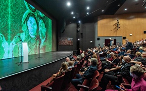 Od Balladyny do Wesela, czyli 45 lat elbląskiej sceny  (recenzja) 