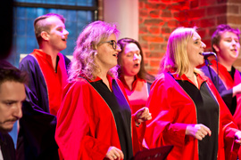 Ich troje ze stypendium