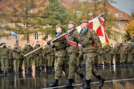 Kolejne szeregi terytorialsów po przysiędze