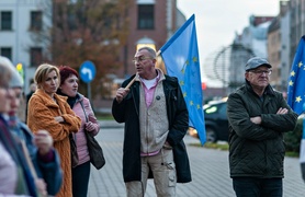 Prounijnie i przeciw wysokim cenom. Kolejny protest w Elblągu zdjęcie nr 250979