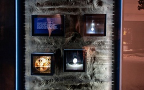 Tanio kupić, drogo sprzedać   (Z historią w tle) 