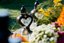 Elblążanie odwiedzają groby bliskich