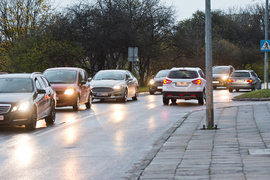 Bema z objazdem, kierowcy stoją w korkach