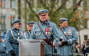 Narodowe Święto Niepodległości w Elblągu. "Pokazujemy ciągłość naszej historii" zdjęcie nr 251735
