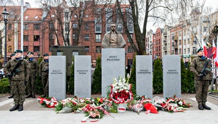 Święto Niepodległości w Elblągu. \"Pokazujemy ciągłość naszej historii\"