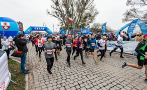 Niepodległość świętowali w biegu