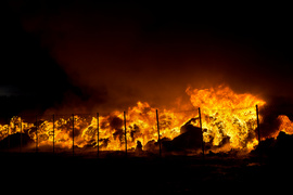 Gigantyczny pożar w Gronowie Górnym zdjęcie nr 252070
