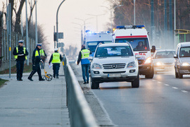 Potrącił i przejechał kobietę