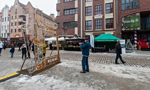 Mikołaj, stragany, koncerty. Trwają Świąteczne Spotkania Elblążan Mikołaj, stragany, koncerty. Trwają Świąteczne Spotkania Elblążan