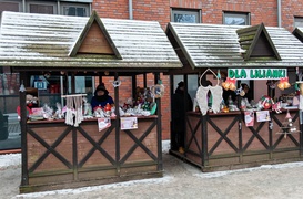 Mikołaj, stragany, koncerty. Trwają Świąteczne Spotkania Elblążan Mikołaj, stragany, koncerty. Trwają Świąteczne Spotkania Elblążan