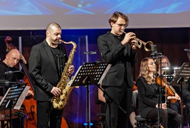 Taneczne święta z EOK