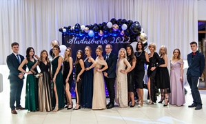 III LO: Wierzyliśmy, że uda się zorganizować studniówkę III LO: Wierzyliśmy, że uda się zorganizować studniówkę