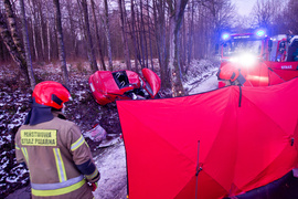 Tragedia koło Pomorskiej Wsi. Nie żyją dwie osoby